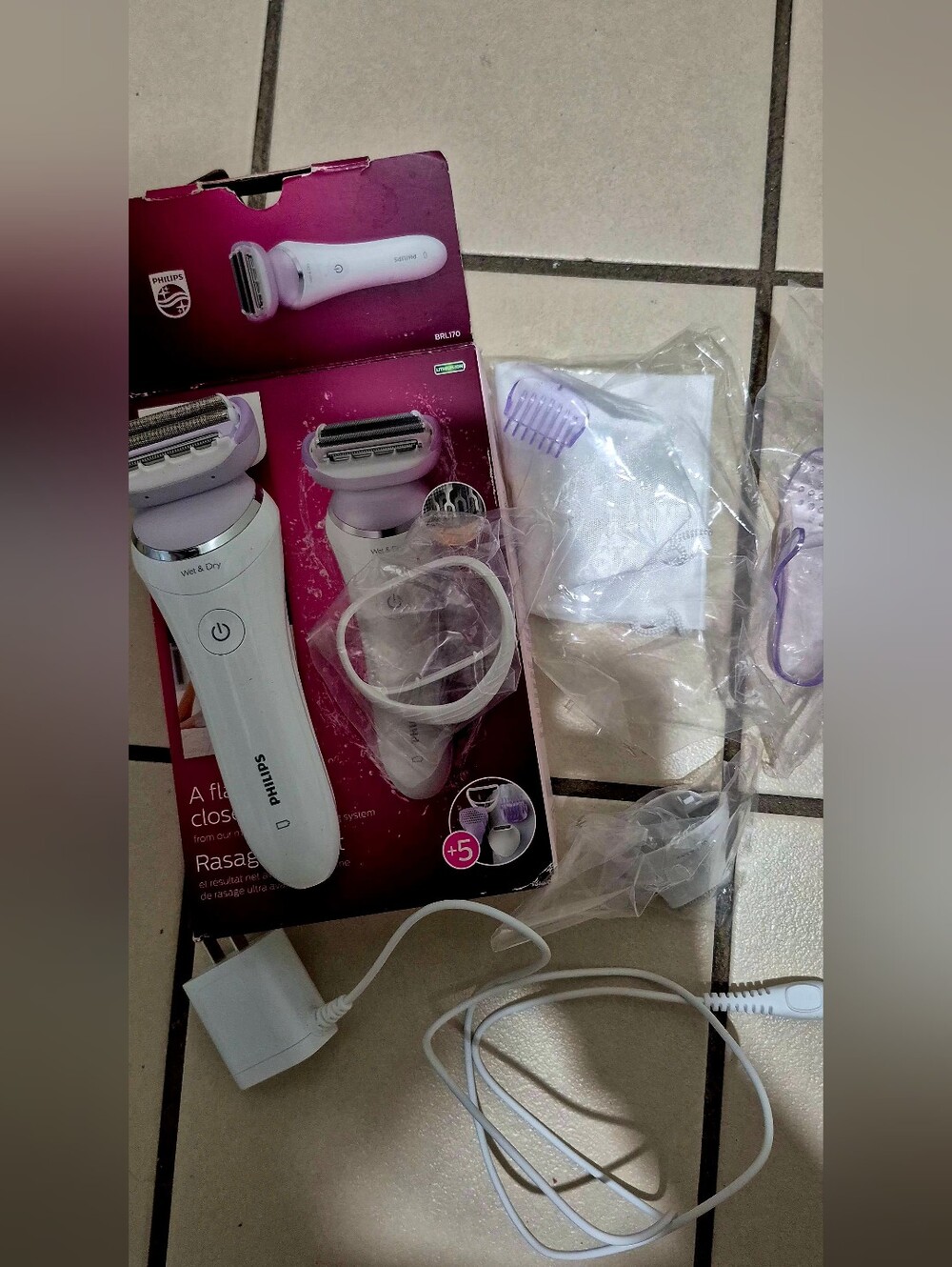 Philips Satin Shave WET Or DRY.
